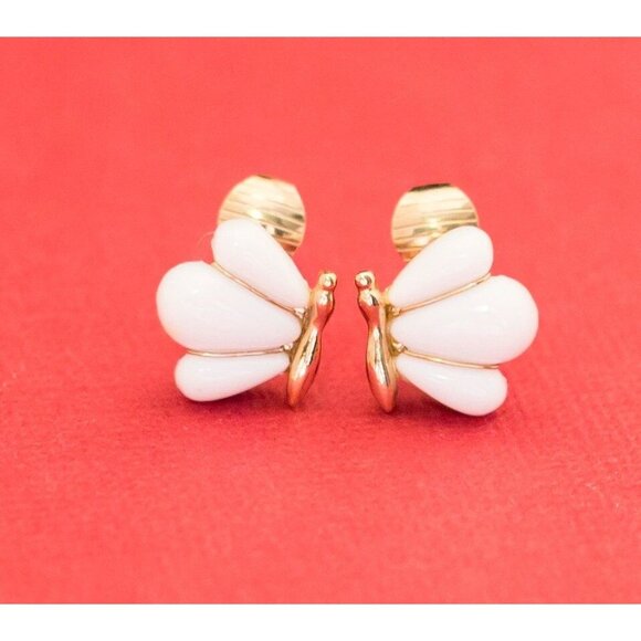 Art Nouveau Elven Butterfly White and Gold Clip On Earrings By Avon F12 - Picture 1 of 3